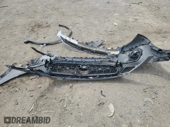 ✅ 2023 Mercedes-Benz GLA 250 • VIN: W1N4N4HB9PJ506116 • Лот: 56649945. Опубликован ранее на Copart с пробегом 25 356 миль. Бесплатный доступ к архиву аукционных продаж из США и подробный отчёт об истории автомобиля на DreamBid. Изображение 13.