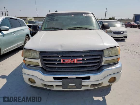 ✅ 2005 GMC Sierra 1500 SLE • VIN: 1GTEK19Z45Z207758 • Lot: 81282475. Wystawiony na Copart z przebiegiem 391 568 mil. Bezpłatny archiwum sprzedaży aukcyjnych z USA i szczegółowy raport historii pojazdu na DreamBid. Zdjęcie 5.