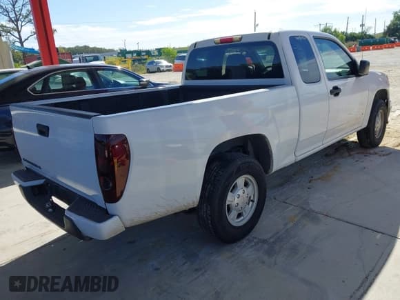 ✅ 2008 Chevrolet Colorado LS • VIN: 1GCCS199488167974 • Lot: 43632597. Listed on IAAI with 107,092 mi. Free auction sales archive from the USA and detailed vehicle history report at DreamBid. Image 4.