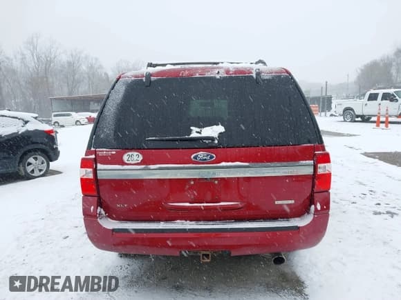 ✅ 2015 Ford Expedition Max XLT • VIN: 1FMJK1JT4FEF43355 • Lot: 41615720. Listed on IAAI with 144,033 mi. Free auction sales archive from the USA and detailed vehicle history report at DreamBid. Image 16.