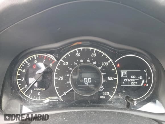 ✅ 2015 Nissan Note SL • VIN: 3N1CE2CP3FL350546 • Лот: 92033535. Опубликован ранее на Copart с пробегом 197 288 миль. Бесплатный доступ к архиву аукционных продаж из США и подробный отчёт об истории автомобиля на DreamBid. Изображение 9.