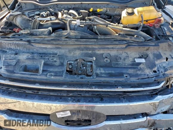 ✅ 2019 Ford F-250 Lariat • VIN: 1FT7W2BT3KEF69253 • Lot: 91459735. Listed on Copart with 137,834 mi. Free auction sales archive from the USA and detailed vehicle history report at DreamBid. Image 11.