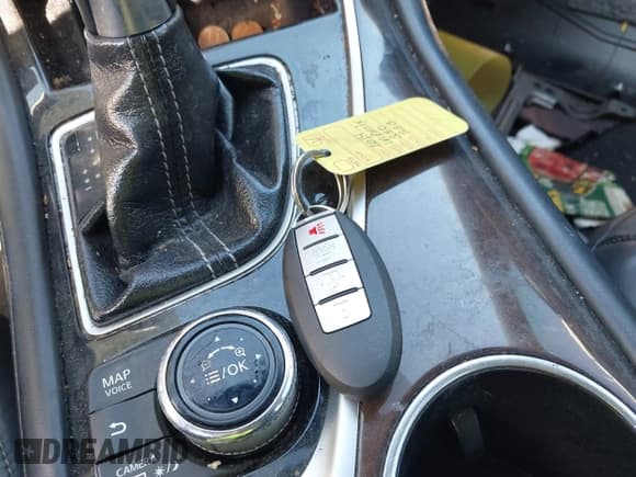 ✅ 2014 Infiniti Q50 • VIN: JN1BV7AP6EM670511 • Lot: 42552121. Listed on IAAI with 156,440 mi. Free auction sales archive from the USA and detailed vehicle history report at DreamBid. Image 11.