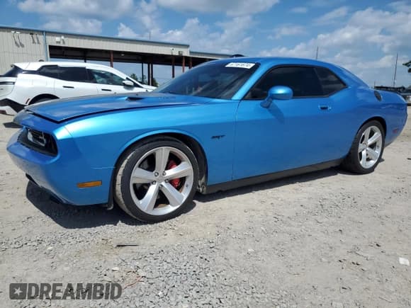 ✅ 2010 Dodge Challenger SRT-8 • VIN: 2B3CJ7DW2AH131799 • Lot: 67161674. Wystawiony na Copart z przebiegiem 92 623 mil. Bezpłatny archiwum sprzedaży aukcyjnych z USA i szczegółowy raport historii pojazdu na DreamBid. Zdjęcie 1.