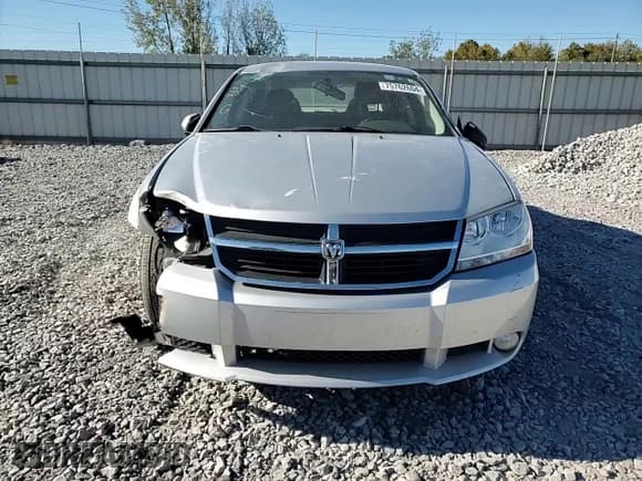 ✅ 2010 Dodge Avenger R/T • VIN: 1B3CC5FB5AN211839 • Лот: 75762604. Опубликован ранее на Copart с пробегом 148 496 миль. Бесплатный доступ к архиву аукционных продаж из США и подробный отчёт об истории автомобиля на DreamBid. Изображение 10.