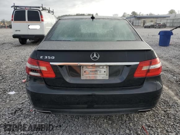 ✅ 2012 Mercedes-Benz E 350 Luxury • VIN: WDDHF5KB1CA535856 • Lot: 84632435. Listed on Copart with 190,833 mi. Free auction sales archive from the USA and detailed vehicle history report at DreamBid. Image 6.