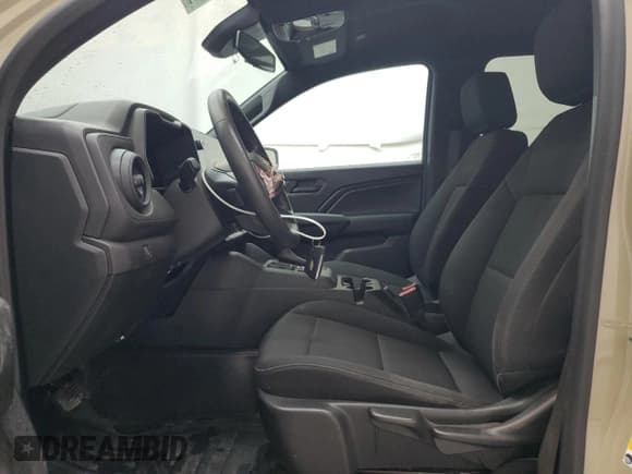 ✅ 2023 Chevrolet Colorado 2WD Work Truck • VIN: 1GCGSBECXP1172760 • Лот: 75645434. Опубликован ранее на Copart с пробегом 15 605 миль. Бесплатный доступ к архиву аукционных продаж из США и подробный отчёт об истории автомобиля на DreamBid. Изображение 7.