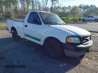 ✅ 2002 Ford F-150 XL • VIN: 1FTRF17L22NB18648 • Лот: 41843041. Опубликован ранее на IAAI с пробегом 90 033 миль. Бесплатный доступ к архиву аукционных продаж из США и подробный отчёт об истории автомобиля на DreamBid. Изображение 1.