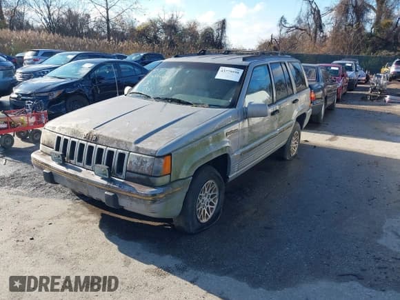 ✅ 1995 Jeep Grand Cherokee Limited • VIN: 1J4GZ78S8SC575493 • Lot: 43779598. Wystawiony na IAAI z przebiegiem 170 369 mil. Bezpłatny archiwum sprzedaży aukcyjnych z USA i szczegółowy raport historii pojazdu na DreamBid. Zdjęcie 2.