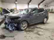 2017 Hyundai Santa Fe 2.0T z VIN 5XYZUDLA7HG439497, wystawiony jako Copart lot #44578505 z przebiegiem 122 067 mil mil oraz Szkoda całkowita • Salvage title. Historia ofert i sprzedaży dostępna na DreamBid. Obrazek 1.