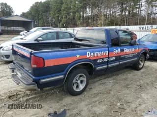 ✅ 1999 Chevrolet S-10 LS Xtreme • VIN: 1GCCS1941X8206846 • Лот: 82801744. Опубликован ранее на Copart с пробегом 145 374 миль. Бесплатный доступ к архиву аукционных продаж из США и подробный отчёт об истории автомобиля на DreamBid. Изображение 3.