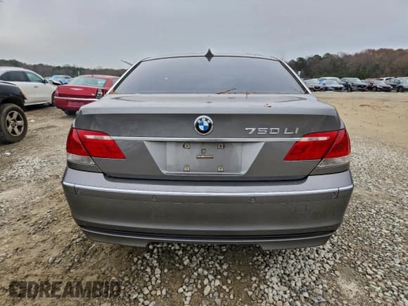 ✅ 2008 BMW 7 Series 750Li • VIN: WBAHN83588DT87537 • Лот: 94941265. Опубликован ранее на Copart с пробегом 168 425 миль. Бесплатный доступ к архиву аукционных продаж из США и подробный отчёт об истории автомобиля на DreamBid. Изображение 6.