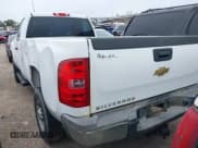 ✅ 2011 Chevrolet Silverado 2500HD Work Truck • VIN: 1GC0CVCG3BF224621 • Lot: 41572733. Wystawiony na IAAI z przebiegiem 144 868 mil. Bezpłatny archiwum sprzedaży aukcyjnych z USA i szczegółowy raport historii pojazdu na DreamBid. Zdjęcie 3.