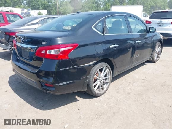 ✅ 2016 Nissan Sentra SL • VIN: 3N1AB7AP2GY302993 • Lot: 42586645. Wystawiony na IAAI z przebiegiem 113 756 mil. Bezpłatny archiwum sprzedaży aukcyjnych z USA i szczegółowy raport historii pojazdu na DreamBid. Zdjęcie 4.