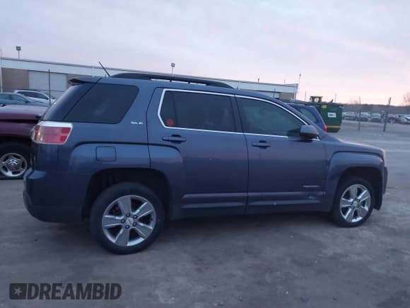 ✅ 2014 GMC Terrain SLE • VIN: 2GKALREK7E6234519 • Lot: 41854702. Wystawiony na IAAI z przebiegiem 232 762 mil. Bezpłatny archiwum sprzedaży aukcyjnych z USA i szczegółowy raport historii pojazdu na DreamBid. Zdjęcie 14.