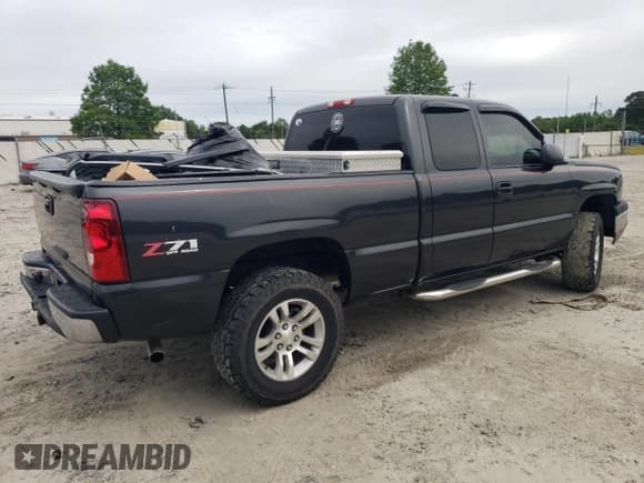 ✅ 2003 Chevrolet Silverado 1500 • VIN: 2GCEK19V731329209 • Лот: 58312925. Опубликован ранее на Copart с пробегом 269 411 миль. Бесплатный доступ к архиву аукционных продаж из США и подробный отчёт об истории автомобиля на DreamBid. Изображение 3.