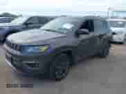 2021 Jeep Compass 80th Anniversary z VIN 3C4NJCEB0MT604218, wystawiony jako IAAI lot #42316107 z przebiegiem 73 743 mil mil oraz . Historia ofert i sprzedaży dostępna na DreamBid. Obrazek 17.