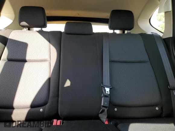 ✅ 2015 Mazda CX-5 Sport • VIN: JM3KE2BEXF0545136 • Lot: 93623125. Wystawiony na Copart z przebiegiem 172 330 mil. Bezpłatny archiwum sprzedaży aukcyjnych z USA i szczegółowy raport historii pojazdu na DreamBid. Zdjęcie 10.