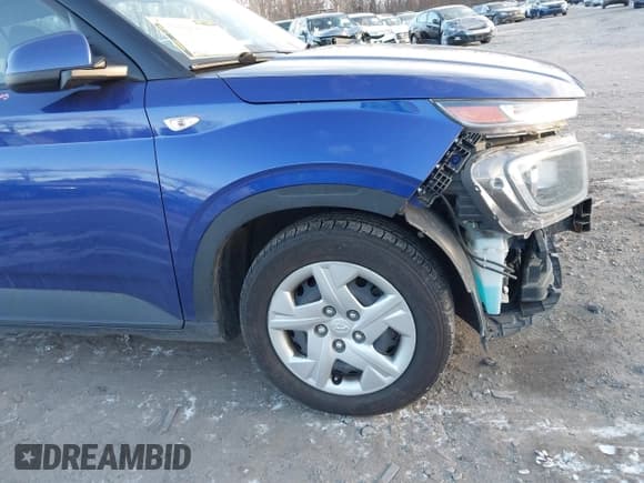 ✅ 2020 Hyundai Venue SE • VIN: KMHRB8A30LU015163 • Lot: 41293346. Listed on IAAI with 68,829 mi. Free auction sales archive from the USA and detailed vehicle history report at DreamBid. Image 21.