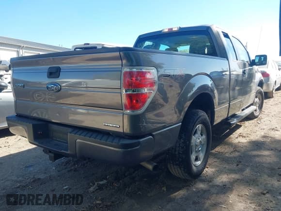 ✅ 2014 Ford F-150 XLT • VIN: 1FTEX1CM8EFC28225 • Lot: 43349322. Listed on IAAI with 56,603 mi. Free auction sales archive from the USA and detailed vehicle history report at DreamBid. Image 4.