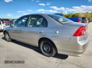 ✅ 2004 Honda Civic • VIN: JHMES96664S008029 • Lot: 82187165. Wystawiony na Copart z przebiegiem 247 462 mil. Bezpłatny archiwum sprzedaży aukcyjnych z USA i szczegółowy raport historii pojazdu na DreamBid. Zdjęcie 2.