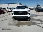 ✅ 2022 Chevrolet Silverado 1500 LT Trail Boss • VIN: 3GCUDFET3NG659222 • Lot: 91209475. Wystawiony na Copart z przebiegiem 67 285 mil. Bezpłatny archiwum sprzedaży aukcyjnych z USA i szczegółowy raport historii pojazdu na DreamBid. Zdjęcie 14.
