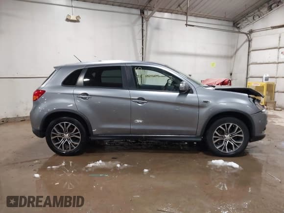 ✅ 2016 Mitsubishi Outlander ES • VIN: JA4AR3AU2GZ043560 • Лот: 41283663. Опубликован ранее на IAAI с пробегом 62 892 миль. Бесплатный доступ к архиву аукционных продаж из США и подробный отчёт об истории автомобиля на DreamBid. Изображение 13.
