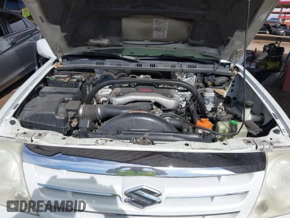 ✅ 2005 Suzuki XL7 LX • VIN: JS3TY92V954100876 • Лот: 41799284. Опубликован ранее на IAAI с пробегом 203 303 миль. Бесплатный доступ к архиву аукционных продаж из США и подробный отчёт об истории автомобиля на DreamBid. Изображение 10.