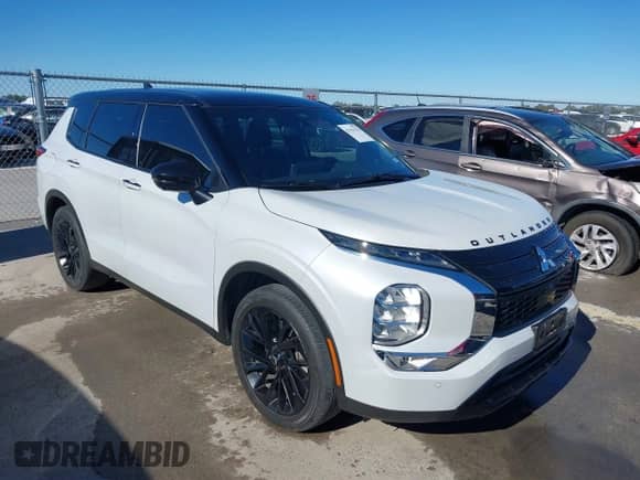 2023 Mitsubishi Outlander SEL с VIN JA4J3VA89PZ010619, выставлен на аукционе IAAI как лот 41414276 с пробегом 23 016 миль миль и . История ставок и продаж доступна на DreamBid. Изображение 1.