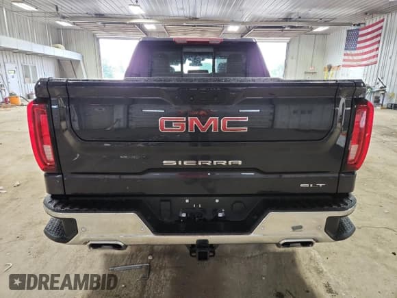 ✅ 2024 GMC Sierra 1500 SLT • VIN: 3GTUUDEL4RG372532 • Лот: 82303435. Опубликован ранее на Copart с пробегом 12 726 миль. Бесплатный доступ к архиву аукционных продаж из США и подробный отчёт об истории автомобиля на DreamBid. Изображение 6.