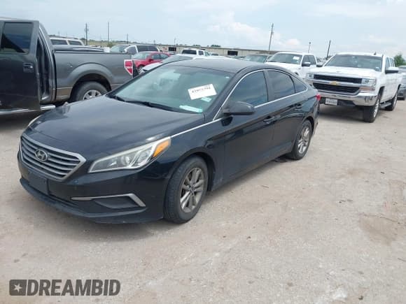 ✅ 2016 Hyundai Sonata SE • VIN: 5NPE24AF7GH403500 • Лот: 42973791. Опубликован ранее на IAAI с пробегом 209 831 миль. Бесплатный доступ к архиву аукционных продаж из США и подробный отчёт об истории автомобиля на DreamBid. Изображение 2.