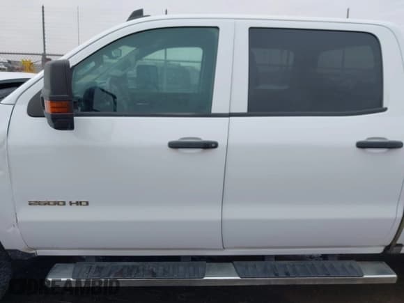 ✅ 2017 Chevrolet Silverado 2500HD Work Truck • VIN: 1GC1KUEY0HF210109 • Lot: 41416787. Listed on IAAI with 102,497 mi. Free auction sales archive from the USA and detailed vehicle history report at DreamBid. Image 14.