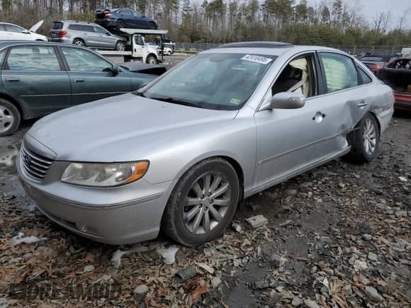 2009 Hyundai Azera Limited с VIN KMHFC46F99A343316, выставлен на аукционе Copart как лот 47958075 с пробегом 163 668 миль миль и На запчасти • Non repairable. История ставок и продаж доступна на DreamBid. Изображение 1.