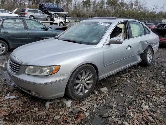 ✅ 2009 Hyundai Azera Limited • VIN: KMHFC46F99A343316 • Lot: 47958075. Listed on Copart with 163,668 mi. Free auction sales archive from the USA and detailed vehicle history report at DreamBid. Image 1.