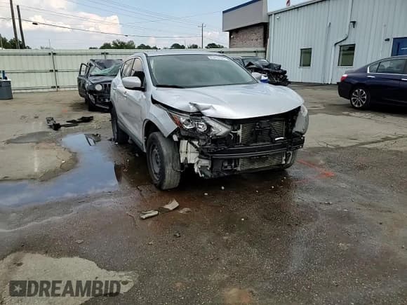 ✅ 2018 Nissan Rogue S • VIN: JN1BJ1CP3JW150903 • Лот: 81418125. Опубликован ранее на Copart с пробегом 173 430 миль. Бесплатный доступ к архиву аукционных продаж из США и подробный отчёт об истории автомобиля на DreamBid. Изображение 15.