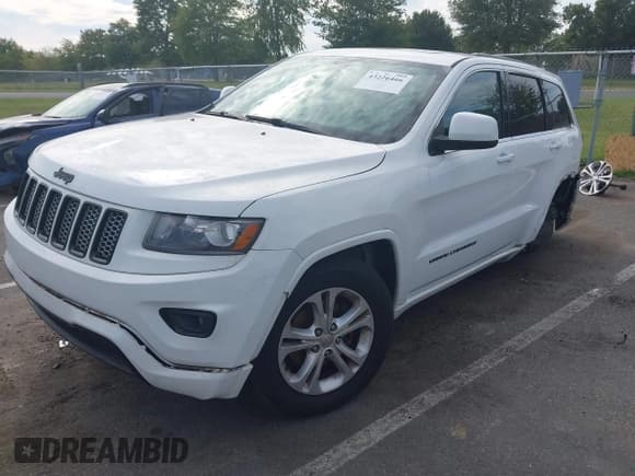 ✅ 2015 Jeep Grand Cherokee Laredo • VIN: 1C4RJFAG1FC226526 • Лот: 43226466. Опубликован ранее на IAAI с пробегом 132 908 миль. Бесплатный доступ к архиву аукционных продаж из США и подробный отчёт об истории автомобиля на DreamBid. Изображение 2.