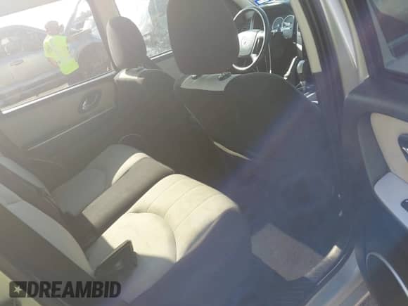 2005 Mercury Mariner Luxury with VIN 4M2CU56115DJ08104, listed as a IAAI auction lot 42703122 with 160,829 mi miles and . Bid and sale history available at DreamBid. Image 8.