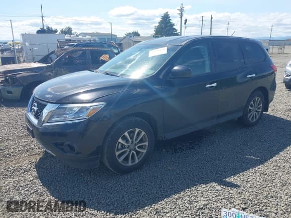 ✅ 2014 Nissan Pathfinder SV • VIN: 5N1AR2MM3EC732661 • Lot: 42276158. Listed on IAAI with 103,412 mi. Free auction sales archive from the USA and detailed vehicle history report at DreamBid. Image 2.