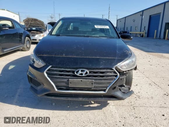 ✅ 2018 Hyundai Accent SE • VIN: 3KPC24A30JE010852 • Лот: 52120325. Опубликован ранее на Copart с пробегом 160 879 миль. Бесплатный доступ к архиву аукционных продаж из США и подробный отчёт об истории автомобиля на DreamBid. Изображение 6.