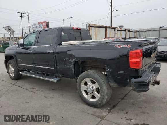 ✅ 2016 Chevrolet Silverado 2500HD LTZ • VIN: 1GC1KWE83GF199150 • Lot: 60152305. Wystawiony na Copart z przebiegiem 148 704 mil. Bezpłatny archiwum sprzedaży aukcyjnych z USA i szczegółowy raport historii pojazdu na DreamBid. Zdjęcie 2.