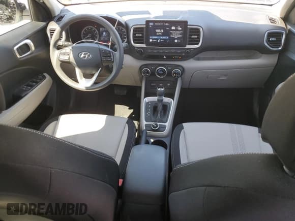 ✅ 2020 Hyundai Venue SEL • VIN: KMHRC8A30LU034311 • Lot: 49376155. Listed on Copart with 19,567 mi. Free auction sales archive from the USA and detailed vehicle history report at DreamBid. Image 8.