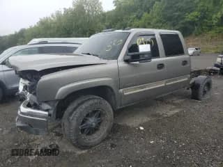 ✅ 2006 Chevrolet Silverado 2500HD LT2 • VIN: 1GCHK23U86F134204 • Lot: 68744365. Wystawiony na Copart z przebiegiem 203 046 mil. Bezpłatny archiwum sprzedaży aukcyjnych z USA i szczegółowy raport historii pojazdu na DreamBid. Zdjęcie 1.