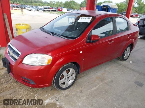 ✅ 2007 Chevrolet Aveo LT • VIN: KL1TG566X7B153881 • Lot: 42626501. Wystawiony na IAAI z przebiegiem 122 555 mil. Bezpłatny archiwum sprzedaży aukcyjnych z USA i szczegółowy raport historii pojazdu na DreamBid. Zdjęcie 2.