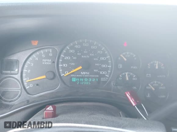 ✅ 2000 Chevrolet Silverado 1500 LS • VIN: 1GCEC19T2YZ291771 • Лот: 43213021. Опубликован ранее на IAAI с пробегом 212 385 миль. Бесплатный доступ к архиву аукционных продаж из США и подробный отчёт об истории автомобиля на DreamBid. Изображение 16.