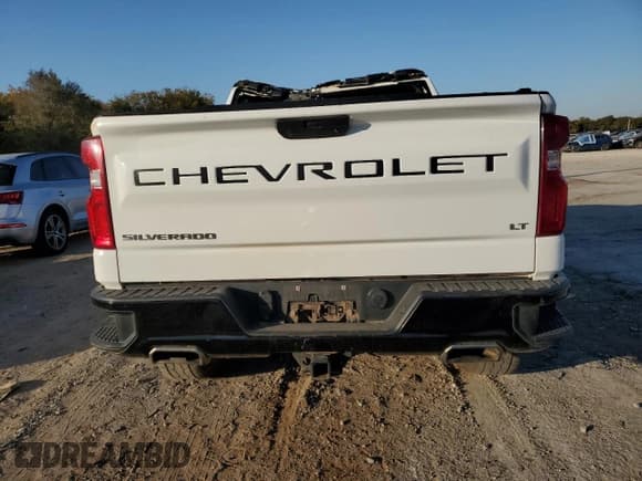 ✅ 2020 Chevrolet Silverado 1500 LT Trail Boss • VIN: 3GCPYFED5LG319559 • Lot: 90720855. Wystawiony na Copart z przebiegiem 95 214 mil. Bezpłatny archiwum sprzedaży aukcyjnych z USA i szczegółowy raport historii pojazdu na DreamBid. Zdjęcie 6.