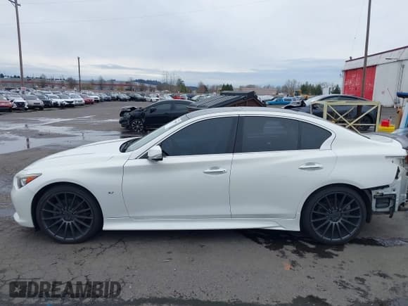 ✅ 2014 Infiniti Q50 Premium • VIN: JN1BV7AP8EM671403 • Lot: 41837716. Listed on IAAI with 115,058 mi. Free auction sales archive from the USA and detailed vehicle history report at DreamBid. Image 15.