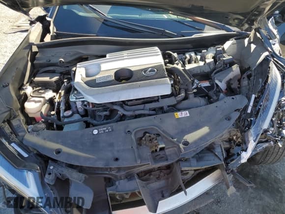 ✅ 2022 Lexus UX 250h F Sport • VIN: JTHE9JBH8N2055567 • Лот: 80708554. Опубликован ранее на Copart с пробегом 34 161 миль. Бесплатный доступ к архиву аукционных продаж из США и подробный отчёт об истории автомобиля на DreamBid. Изображение 12.