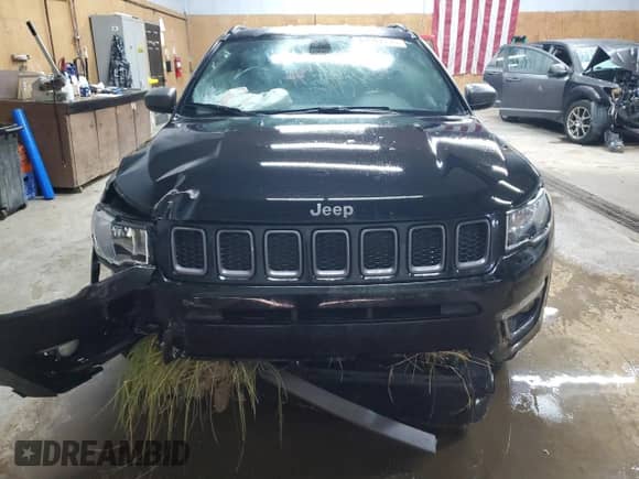 2021 Jeep Compass 80th Anniversary с VIN 3C4NJDEB7MT537168, выставлен на аукционе Copart как лот 81947115 с пробегом 35 696 миль миль и На запчасти • Non repairable. История ставок и продаж доступна на DreamBid. Изображение 5.