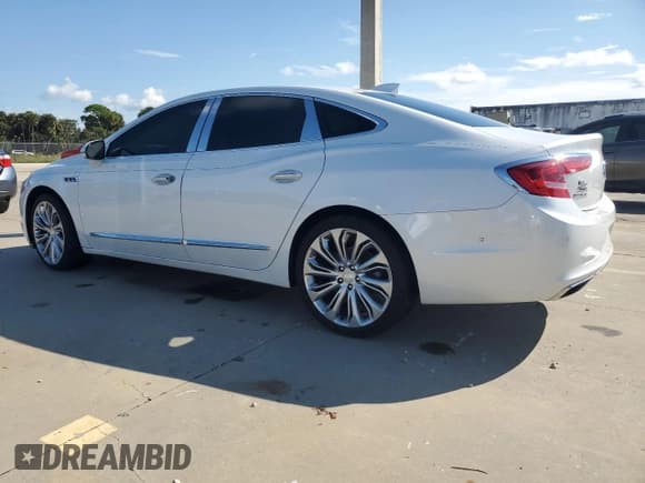 ✅ 2017 Buick LaCrosse Premium • VIN: 1G4ZR5SS0HU183439 • Lot: 74165894. Wystawiony na Copart z przebiegiem 61 359 mil. Bezpłatny archiwum sprzedaży aukcyjnych z USA i szczegółowy raport historii pojazdu na DreamBid. Zdjęcie 2.
