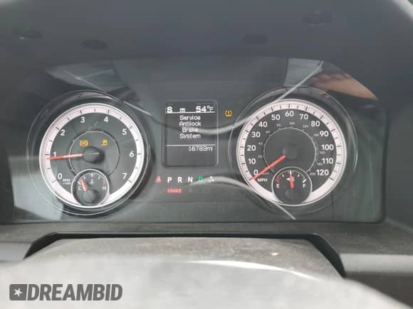 2024 Ram 1500 SLT z VIN 1C6RR6GG2RS128834, wystawiony jako Copart lot #51858225 z przebiegiem 18 789 mil mil oraz Szkoda całkowita • Salvage title. Historia ofert i sprzedaży dostępna na DreamBid. Obrazek 9.